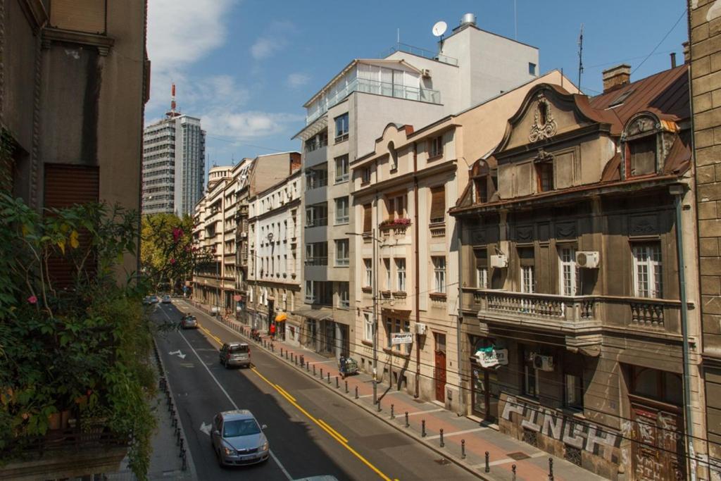 City Center Apartment With Balcony Belgrad Exterior foto