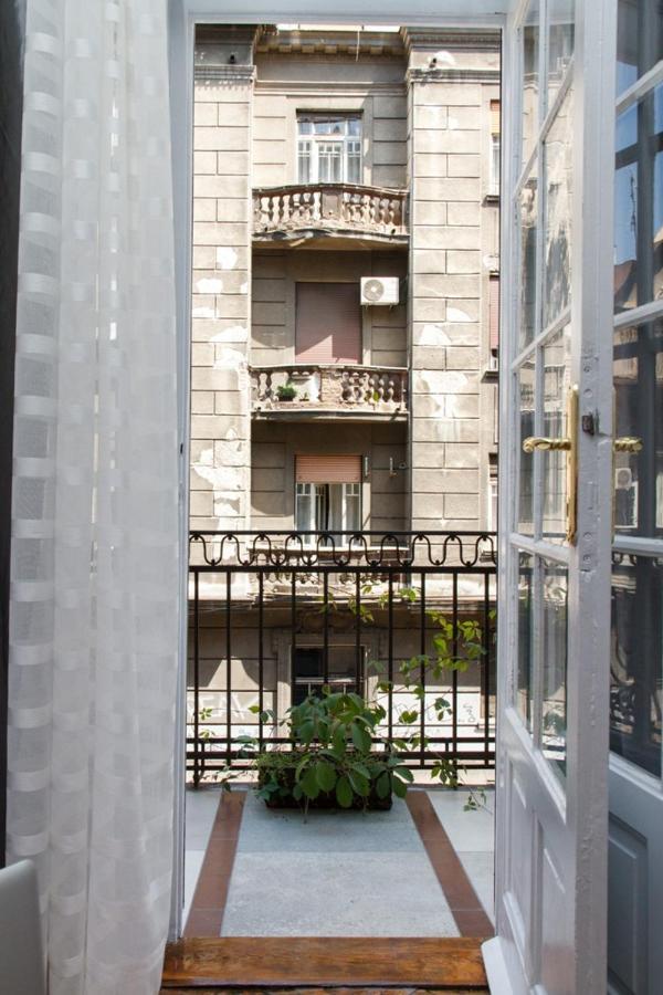 City Center Apartment With Balcony Belgrad Exterior foto
